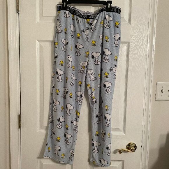 SNOOPY AND WOODSTOCK LOUNGE PANTS SLEEP PANTS - EUC - XL - Picture 1 of 7
